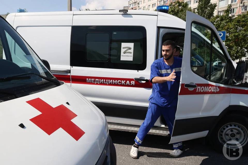В Волгограде на ул. Еременко "Лада" сбила 15-летнего на питбайке