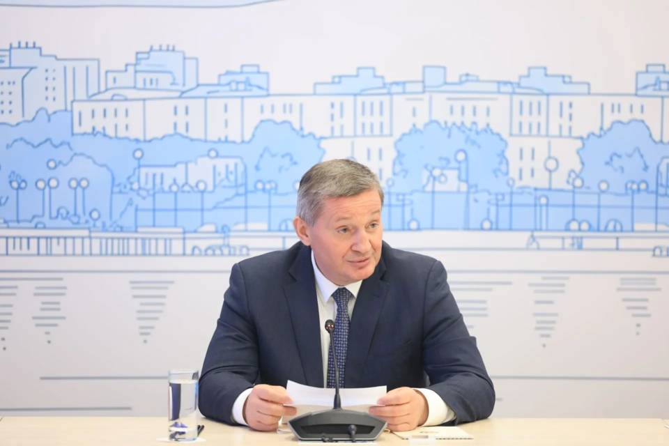 Губернатор Бочаров попросил перенести фестиваль #ТриЧетыре на 2027 год