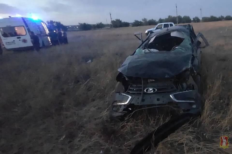 Два человека погибли в ДТП на трассе под Волгоградом