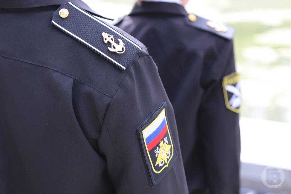 В Волгоградской академии МВД прошла церемония вручения погон