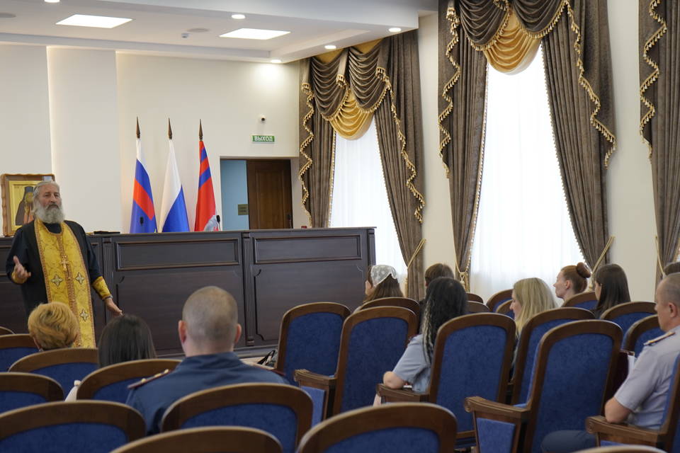 В Волгоградской области состоялся молебен небесному покровителю уголовно-исполнительной системы