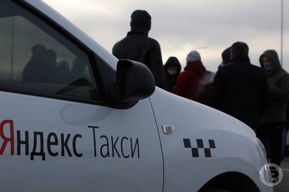 Волгоградских таксистов ждут на конкурсе