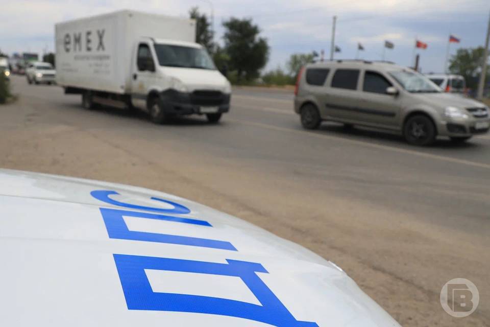 МВД назвало причину ДТП с четырьмя пострадавшими в Волжском