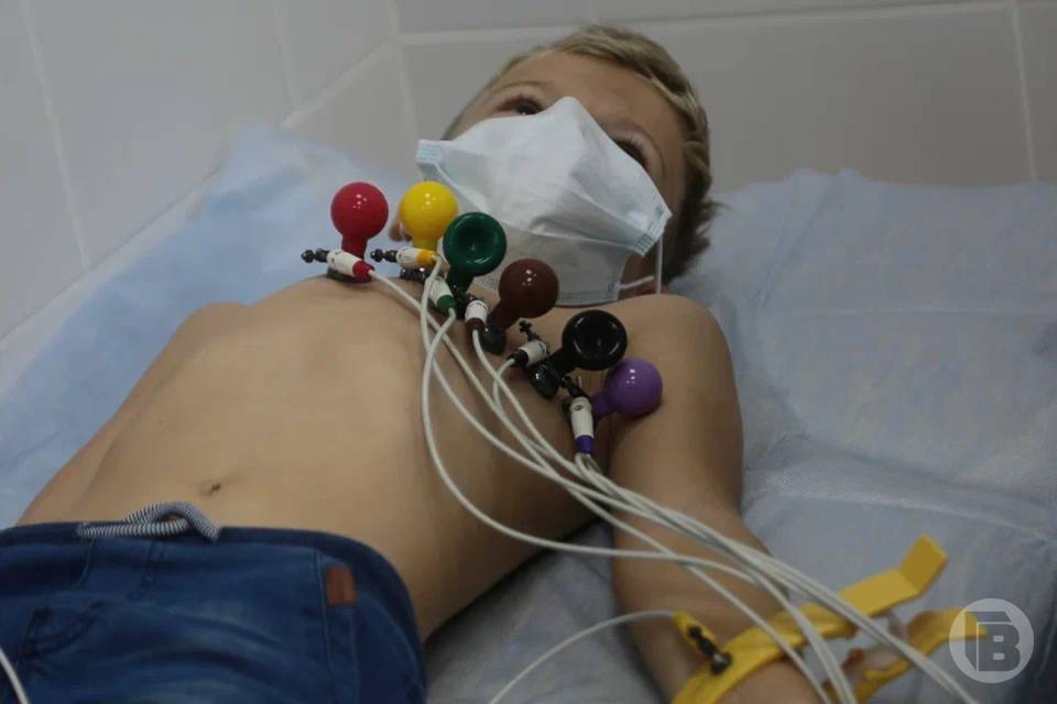 Волгоградский врач Яна Максименко объяснила, какие нарушения помогает обнаружить ЭКГ