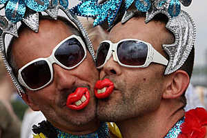 За отказ в проведении гей-парада в Волгограде сексуальные меньшинства намерены судиться