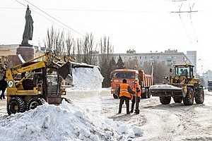 В Волгограде за ночь вывезли 1500 кубометров снега