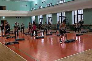 В Волгоградской физкультурной академии прошёл мастер-класс по степ-аэробике и танцам
