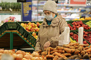 Цены на медицинские маски в Волгоградских аптеках завышены в пять раз