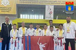 Юные волгоградцы привезли 20 медалей с турнира по тхэквондо