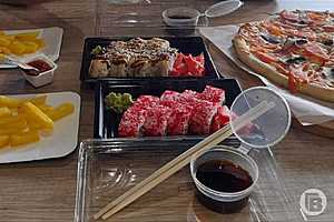 Роллы и суши: польза и 7 рисков для здоровья от врача Садыкова